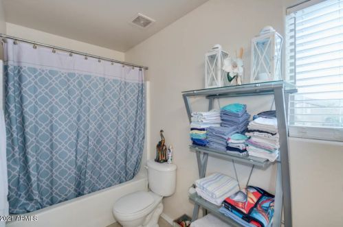 7412 37 Dr, Phoenix AZ 85053-2808 exterior