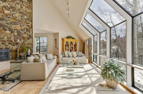 7602 Buckboard Dr, Park City UT 84098-5304 exterior