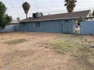 2808 Bethany Home Rd, Phoenix AZ 85015-2441 exterior