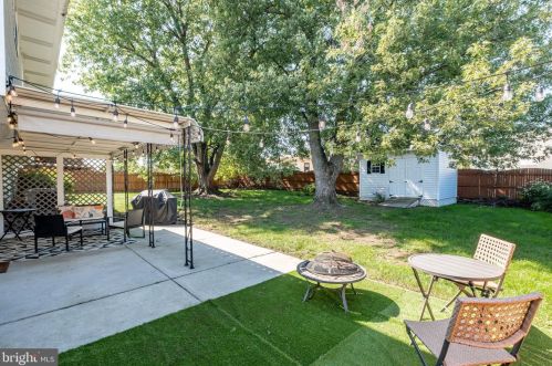 109 Central Ave, West Deptford NJ  08097-1210 exterior