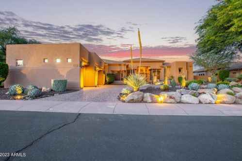 22843 54th St, Phoenix AZ  85054-7199 exterior