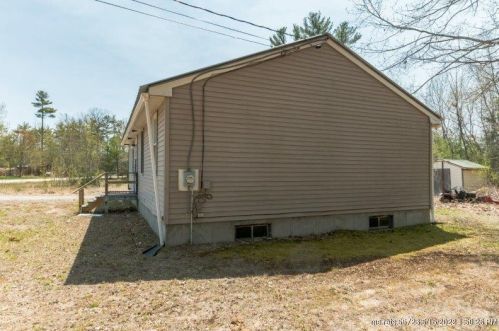 20 Pilgrim Dr, Hiram, ME 04041-3705