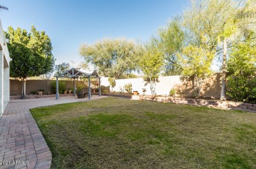 25303 51 Dr, Phoenix AZ 85031-3902 exterior