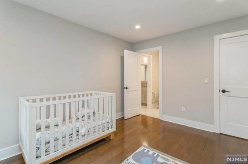 158 Magnolia Ave, Tenafly NJ  07670-1828 exterior