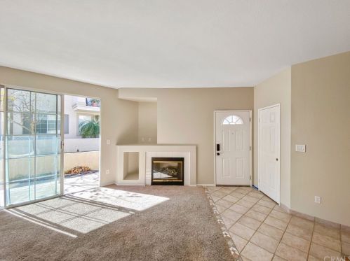 8070 Treeview Ct, Anaheim CA 92808-1553 exterior