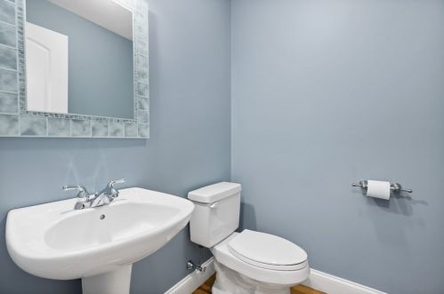 91 Maple Spg Rd, Wareham MA 02571-1202 exterior