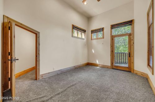 3341 Buckboard Dr, Park City UT 84098-5304 exterior