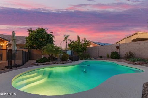 2412 Cielo Grande Ave, Phoenix AZ  85024-7552 exterior