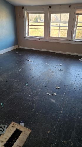 213 Cedar Swamp Rd, Jackson Twp NJ 08527-4244 exterior