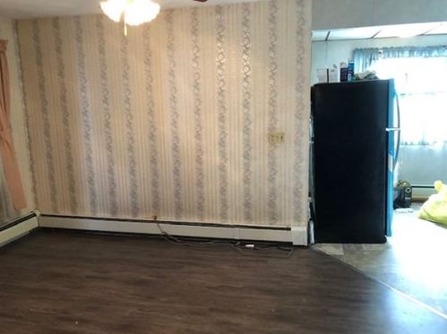 311 Lovell St, Worcester MA 01603-2512 exterior