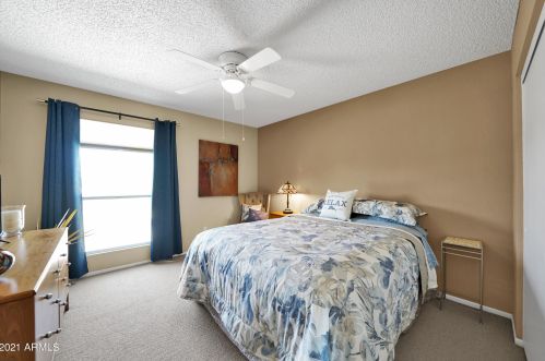 4031 Charter Oak Rd, Phoenix AZ 85032-7470 exterior