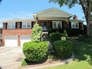 3609 Dorset Rd, Louisville, KY 40214-3815