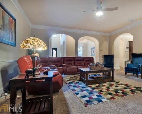 176 Way Point Dr, Stockbridge GA 30281-4050 exterior