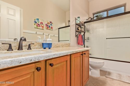 40425 Chase Oaks Way, Phoenix AZ 85086-1888 exterior