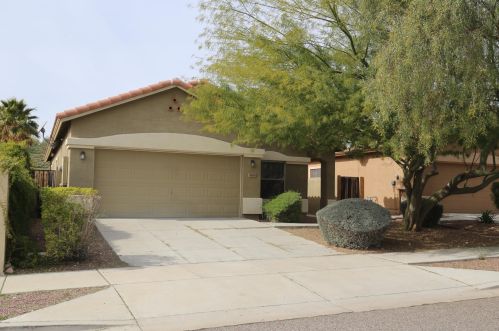 34104 26th Ave, Phoenix AZ  85085-5070 exterior