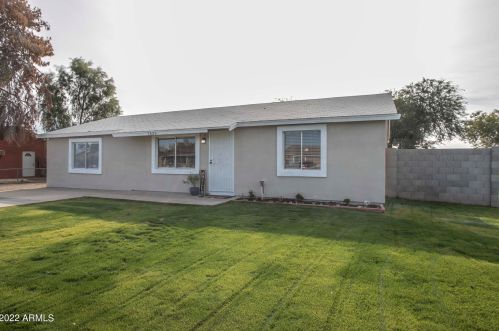 7425 Cypress St, Phoenix, AZ 85035-3224