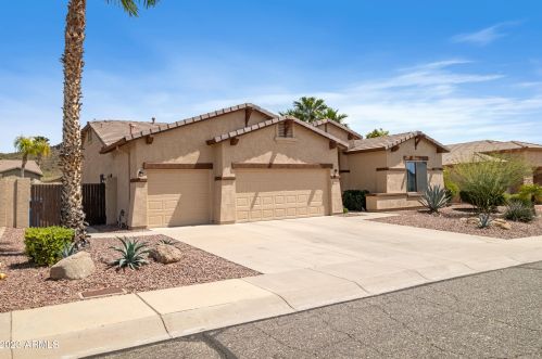 26019 42nd Dr, Phoenix, AZ 85083-1617