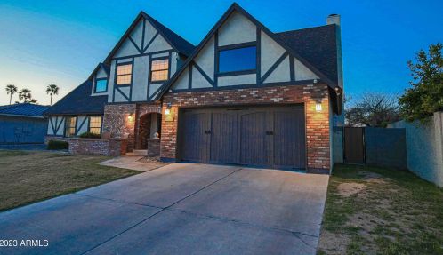 902 Claremont St, Phoenix AZ  85013-1360 exterior