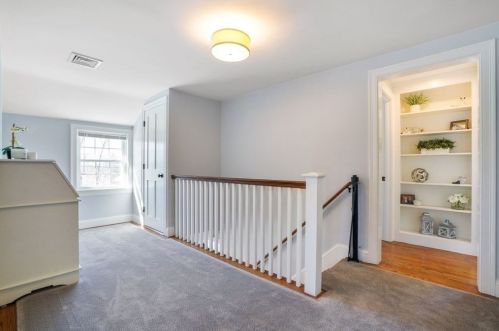 58 Taylor Ave, Dedham MA 02026-5104 exterior