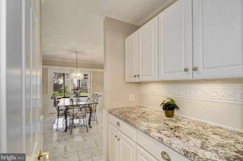 8556 Window Latch Way, Columbia MD 21045-5637 exterior