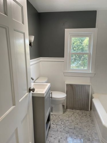 2 Colony Ln, Worcester MA  01612-1426 exterior