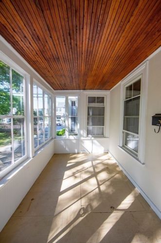 79 Central St, Ipswich, MA 01938-1961