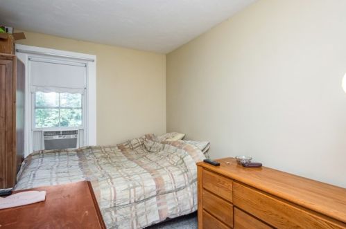 102 Main St, Acton MA 01720-3553 exterior