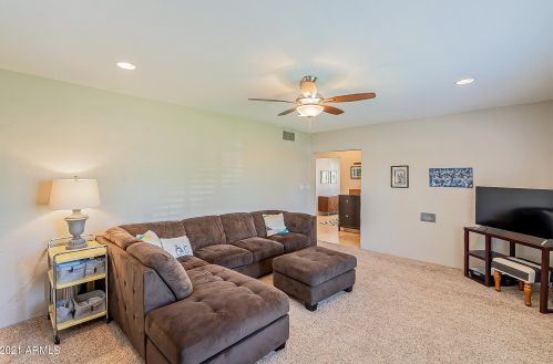 839 Edgemont Ave, Phoenix AZ 85035-1735 exterior