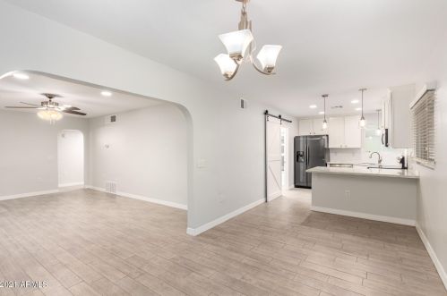 3132 15th Ave, Phoenix AZ 85015-4204 exterior