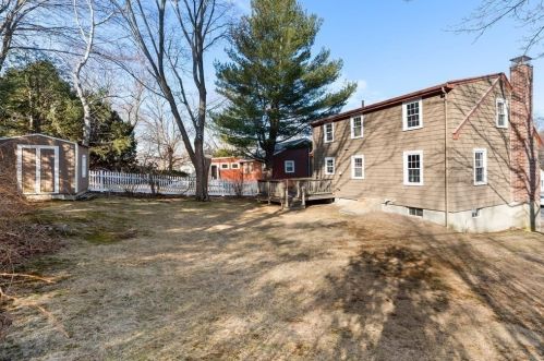 57 Yerxa Rd, Arlington MA 02474-2127 exterior