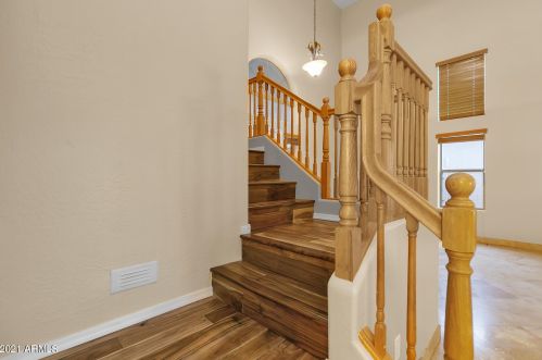 4645 Cottontail Rd, Phoenix AZ  85086-1454 exterior