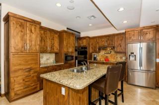 701 Encanto Blvd, Phoenix AZ  85007-1314 exterior