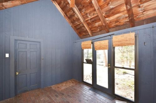 9 Knollwood Rd, Worcester MA 01612-1326 exterior