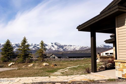 8449 Silver Crk Rd, Park City UT exterior