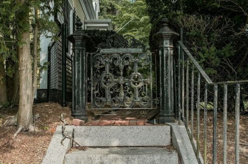 44 Russell St, Plymouth MA  02360-3959 exterior