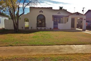 1533 Willetta St, Phoenix, AZ 85006-2935