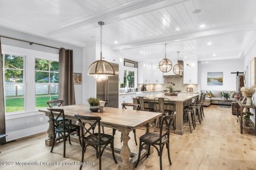 61 Winding Way, Little Silver NJ 07739-1720 exterior