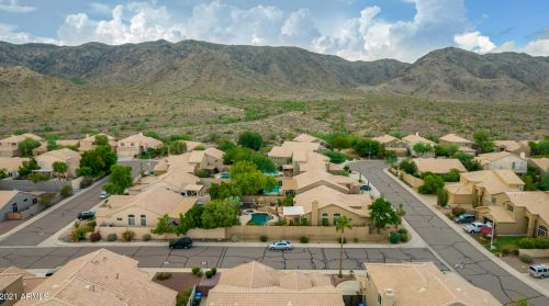 1709 Cathedral Rock Dr, Phoenix AZ 85048-8909 exterior