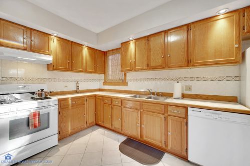 1428 Home Ave, Forest View IL 60402-1651 exterior