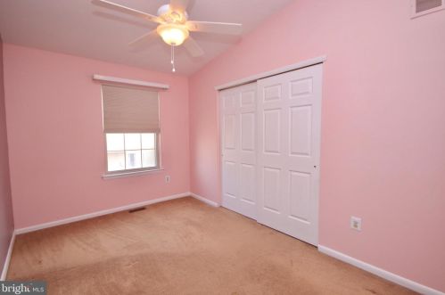 161 Evan Ct, West Deptford NJ 08086-2008 exterior