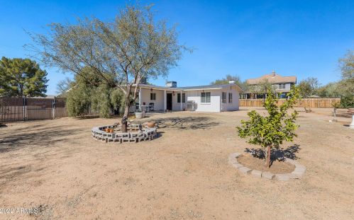 16801 43rd St, Phoenix AZ 85032-3319 exterior