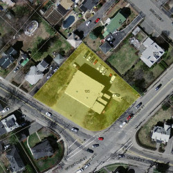 195 Crafts St, Newton MA 02460-1441 aerial view