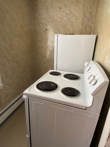 189 Hamlet St, Fall River MA 02724-3363 exterior