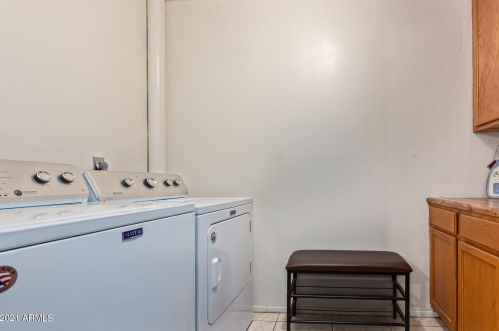 3736 Charter Oak Rd, Phoenix AZ 85032-7452 exterior