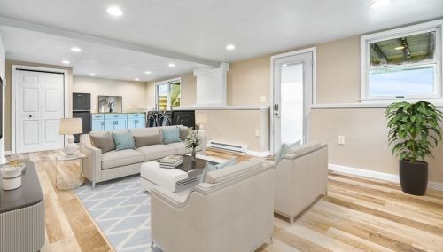 1337 Bay St, Taunton MA 02780-2521 exterior