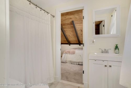 218 Chandler Rd, Jackson Twp NJ  08527-4339 exterior