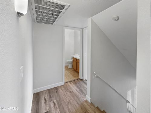 3511 Baseline Rd, Phoenix AZ  85042-7225 exterior