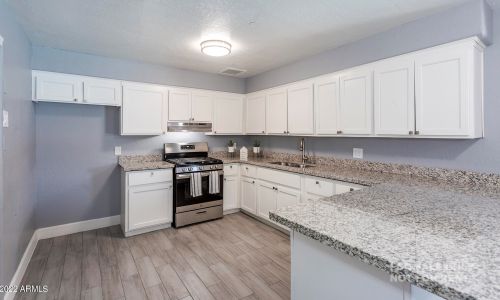 2014 51 Dr, Phoenix AZ 85035-1902 exterior