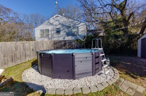 45 Holly Rd, Atlanta GA 30314-2150 exterior