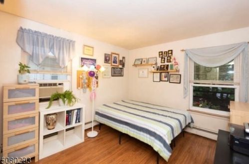 76 Frederick St, Belleville NJ 07109-1157 exterior